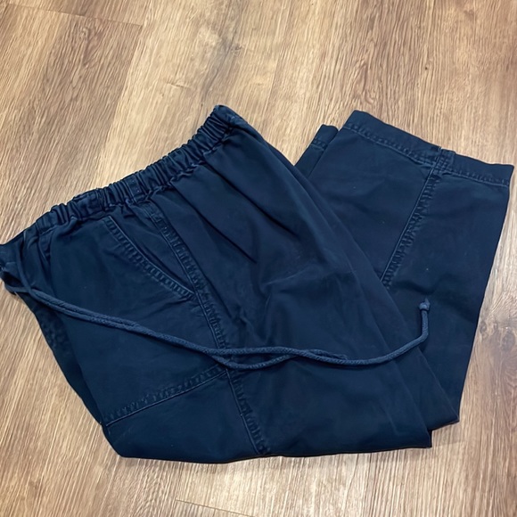 Christopher & Banks Women’s Small Drawstring Capri Pants - Picture 3 of 9